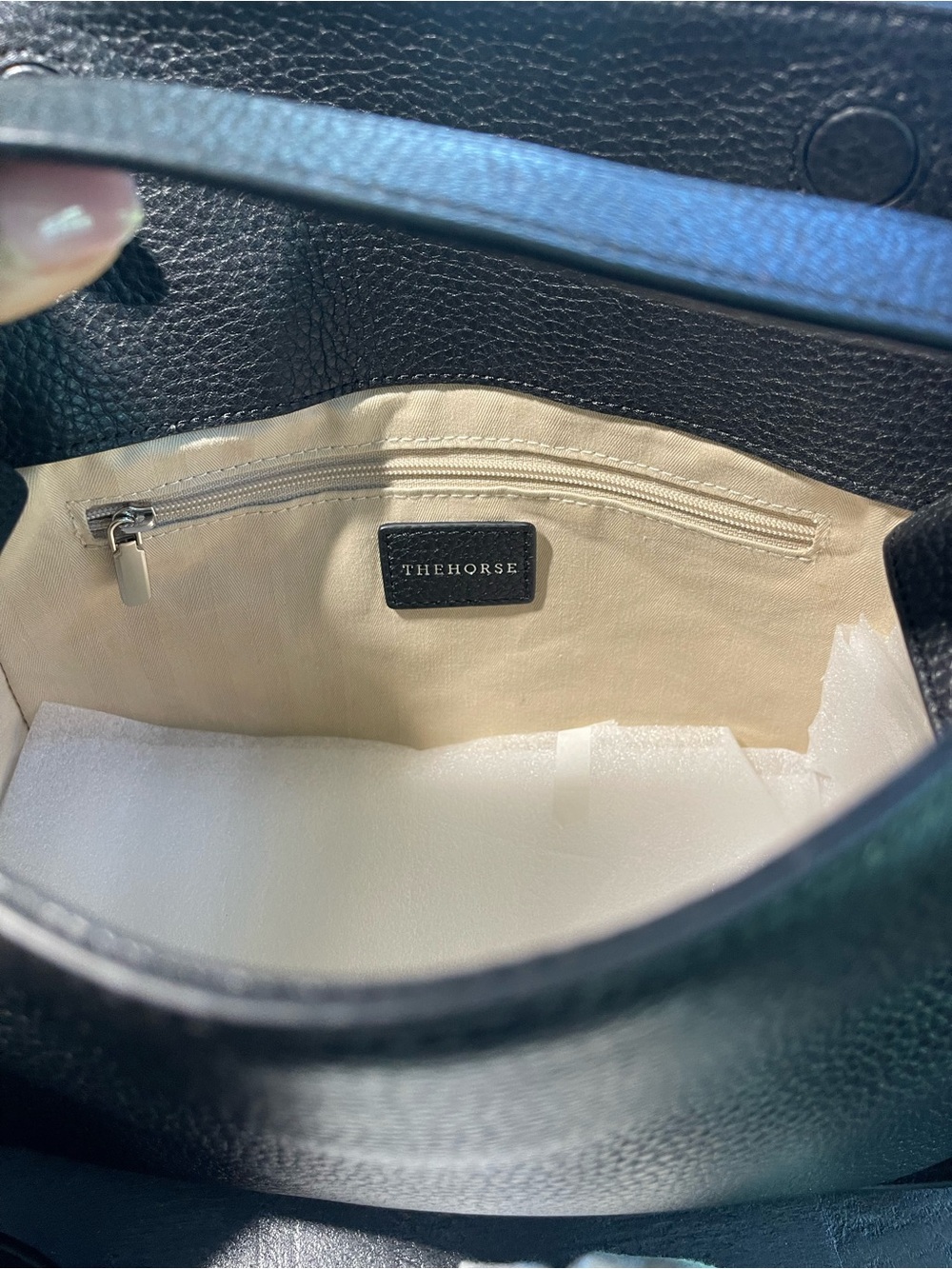 The Horse Clementine Black Pebbled Leather Shoulder Bag with Detachable Strap - Picture 7 of 8